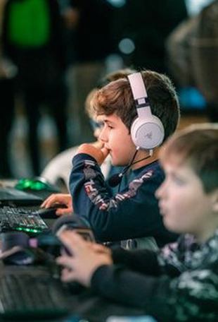 xóc đĩa F8bet